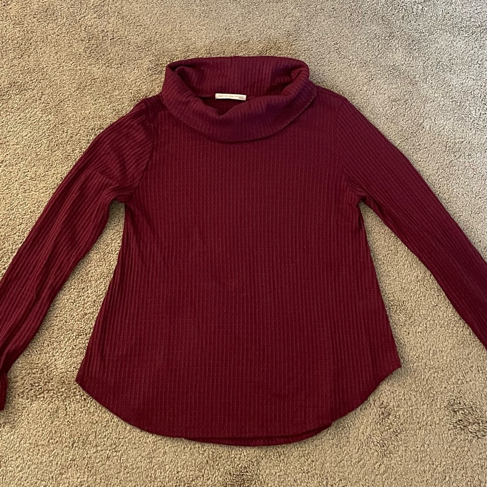 Waffle knit turtle neck long sleeve